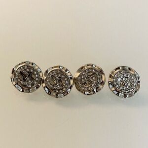 4 Auth Gucci Buttons